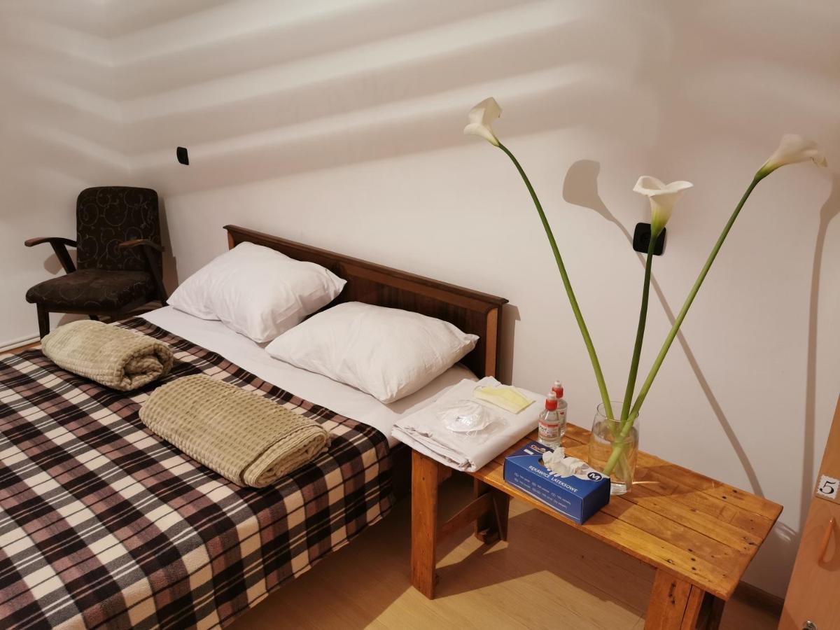 4 Friends Hostel Erivan Dış mekan fotoğraf