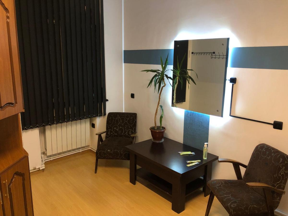 4 Friends Hostel Erivan Dış mekan fotoğraf